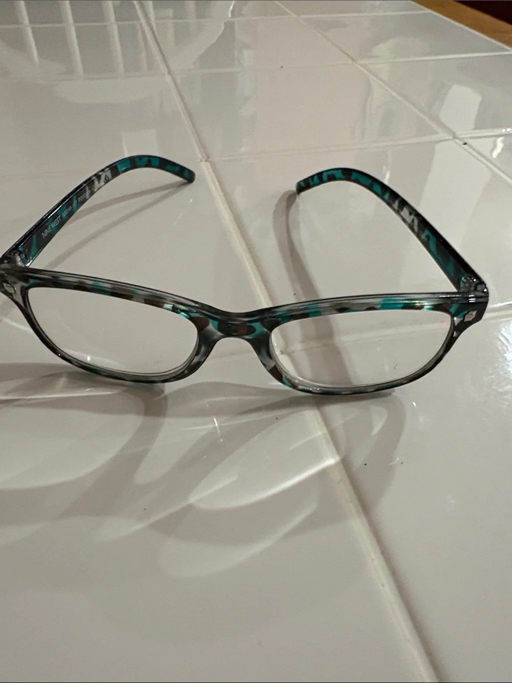 Nine West Gwen Green-Blue 2.5 Tortoiseshell Reading Glasses with Case NEW